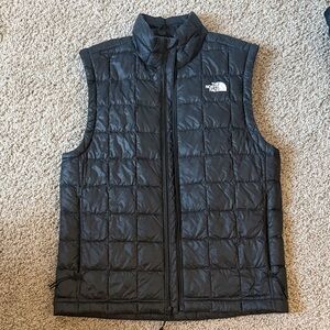 The North Face Men's Quilted Black Vest